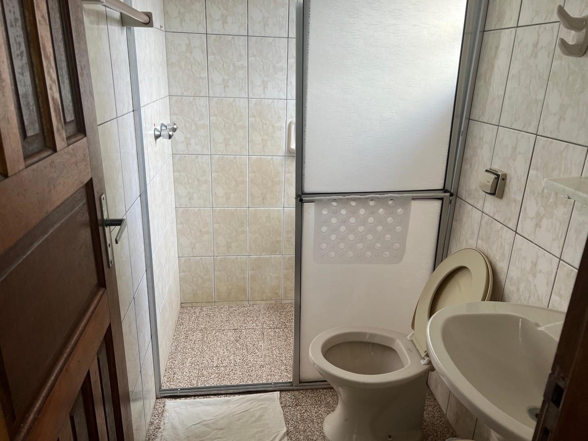 Aptos Familia Com Ar Condicionado Ubatuba Praia Pereque Acu Екстериор снимка