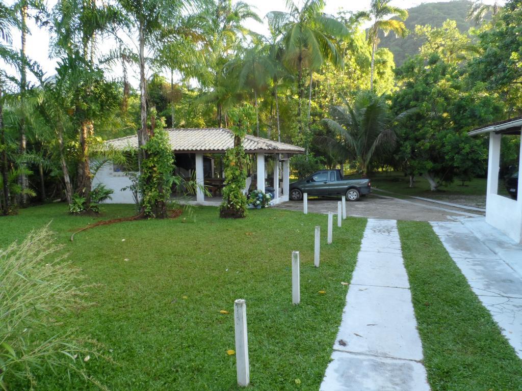Aptos Familia Com Ar Condicionado Ubatuba Praia Pereque Acu Екстериор снимка