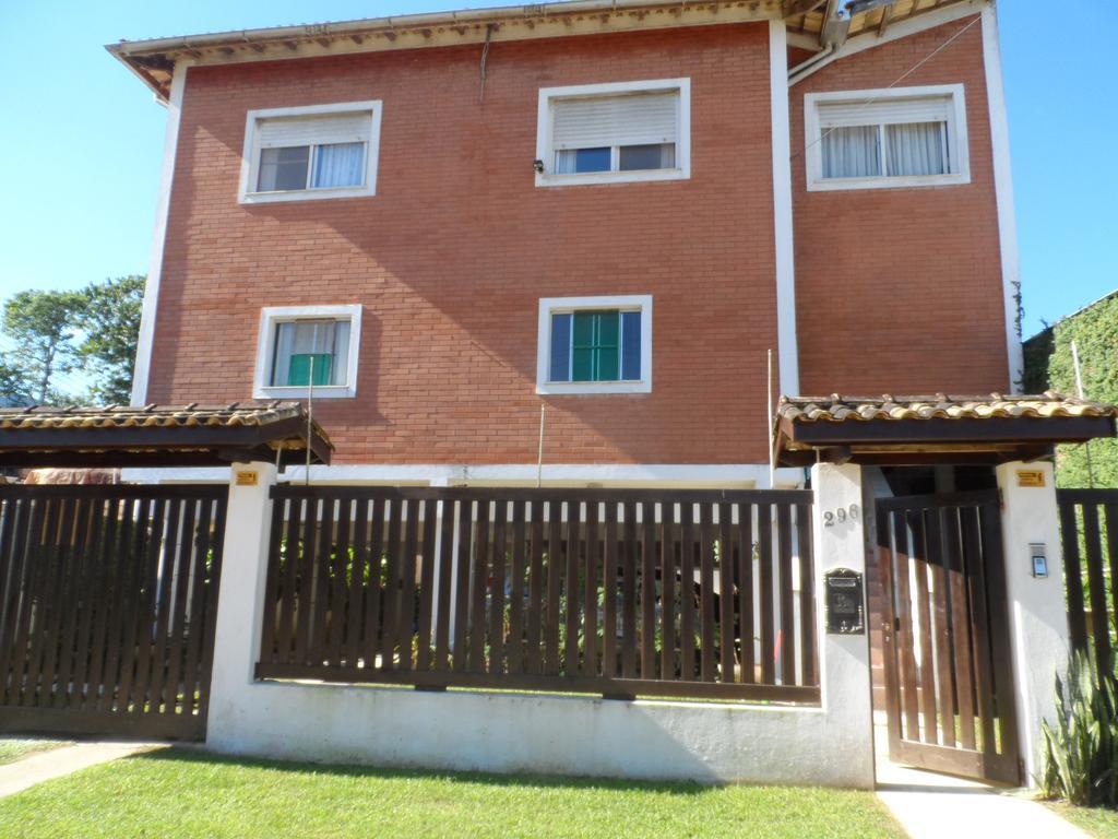 Aptos Familia Com Ar Condicionado Ubatuba Praia Pereque Acu Екстериор снимка