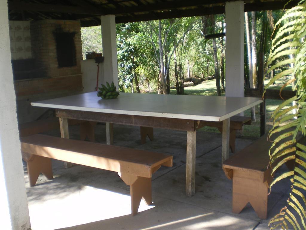 Aptos Familia Com Ar Condicionado Ubatuba Praia Pereque Acu Стая снимка