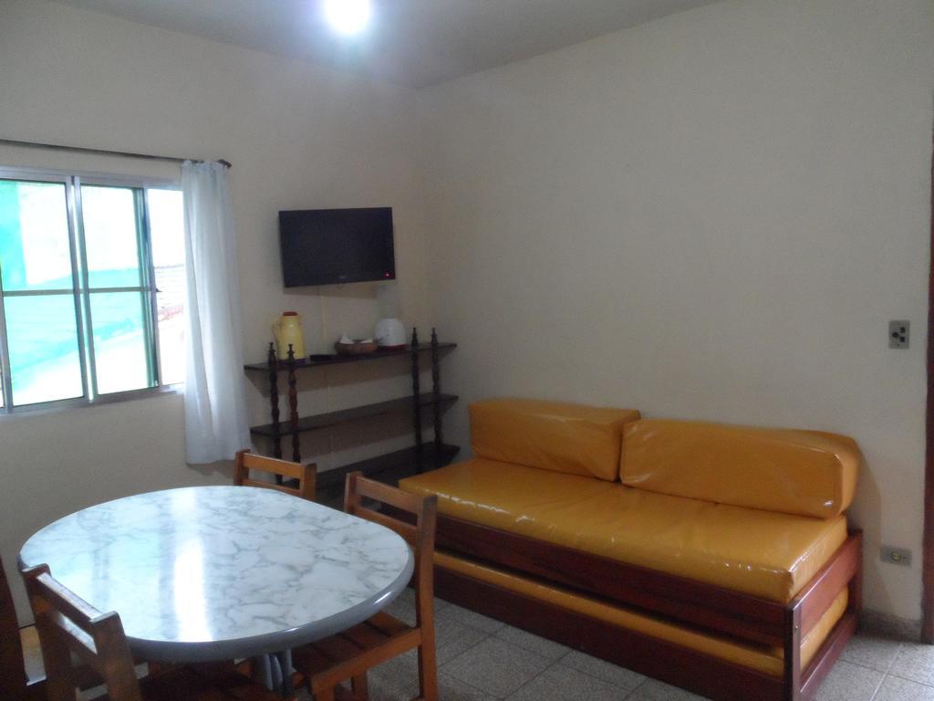 Aptos Familia Com Ar Condicionado Ubatuba Praia Pereque Acu Екстериор снимка
